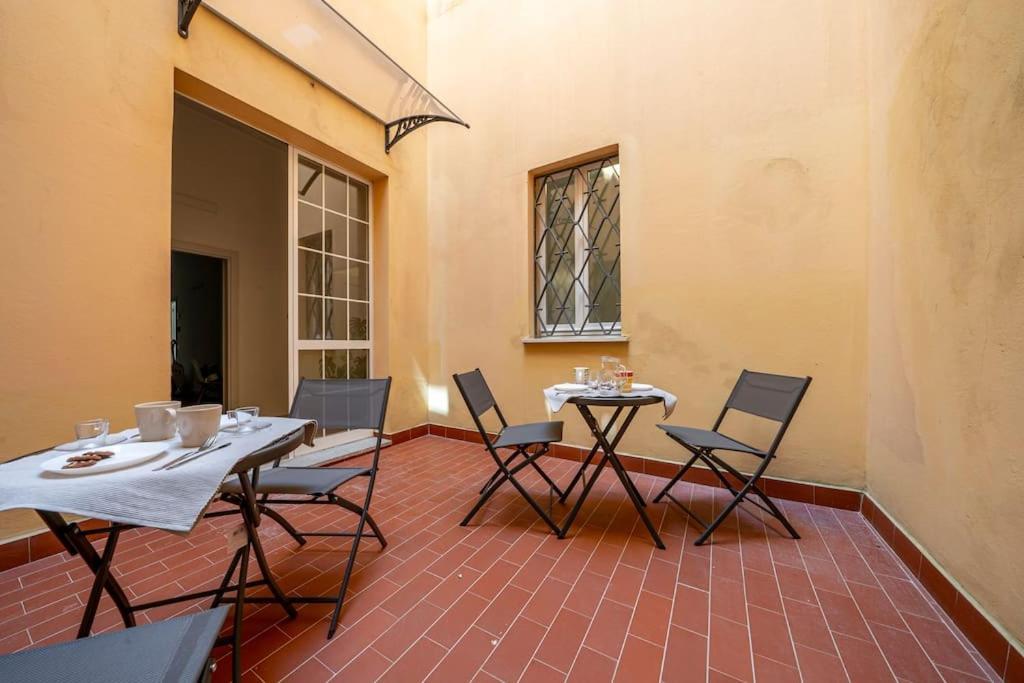 Free Parking - Meraviglioso Appartamento A Modena Esterno foto